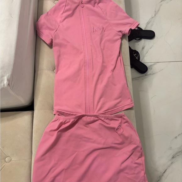 Tops - pink body by raven set